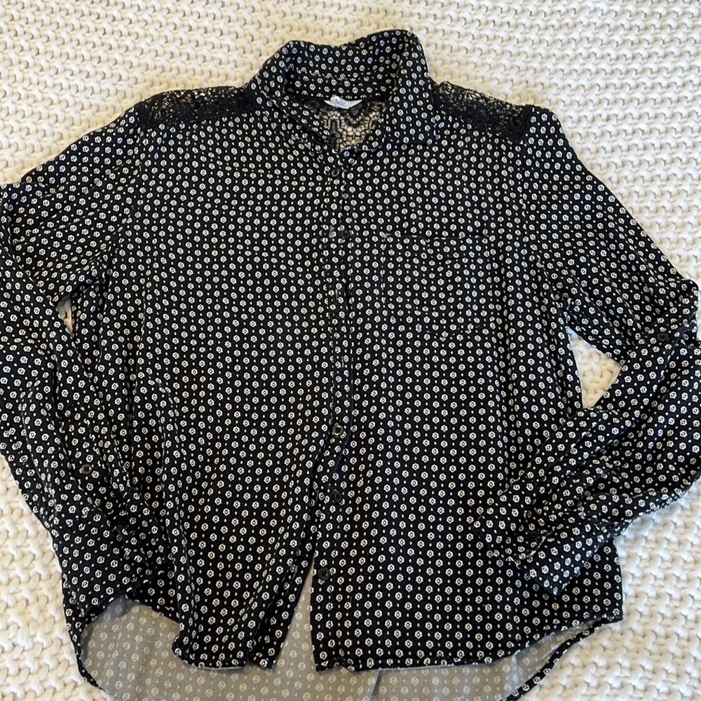 Aeropostale lace button up